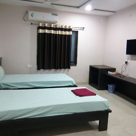 Hotel Indraprasth Balangir Dış mekan fotoğraf