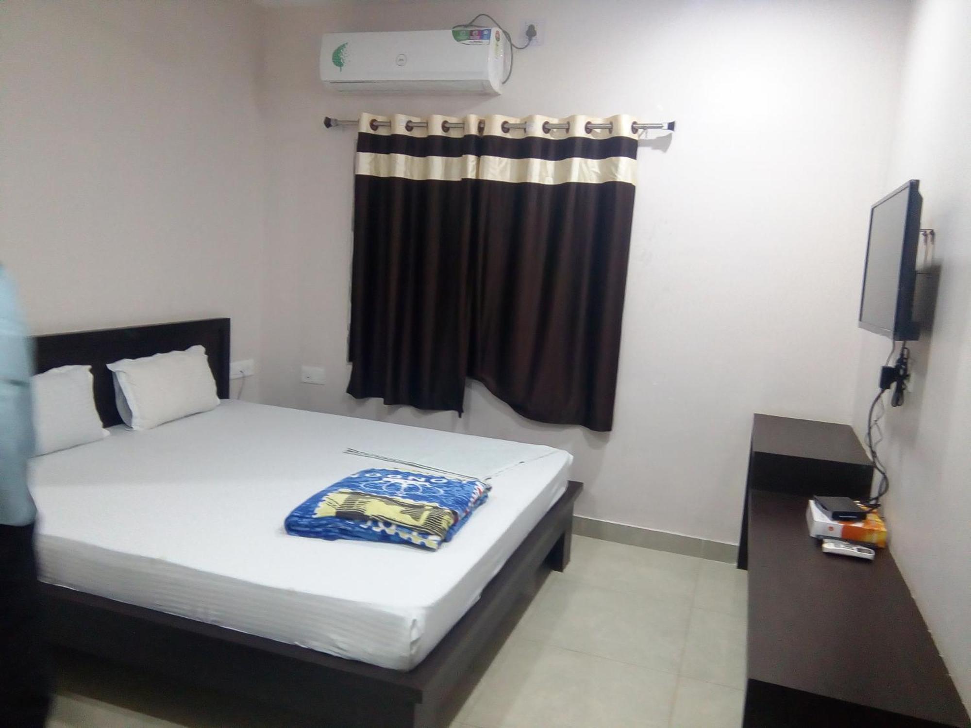 Hotel Indraprasth Balangir Dış mekan fotoğraf