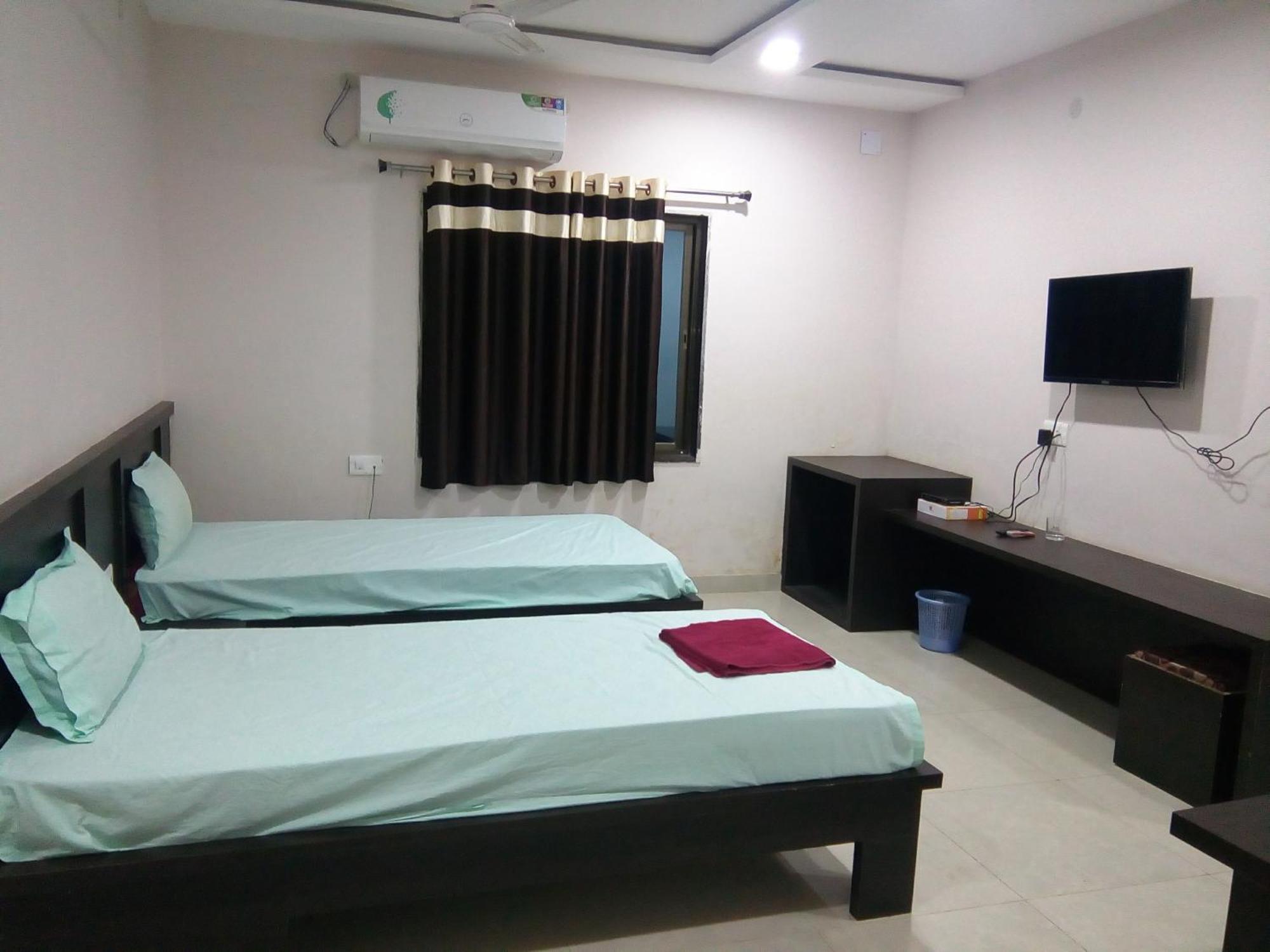 Hotel Indraprasth Balangir Dış mekan fotoğraf